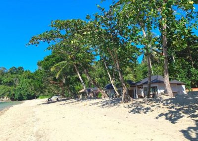 White Sands Beach Resort Lembeh