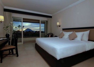 Deluxe Sea View Room