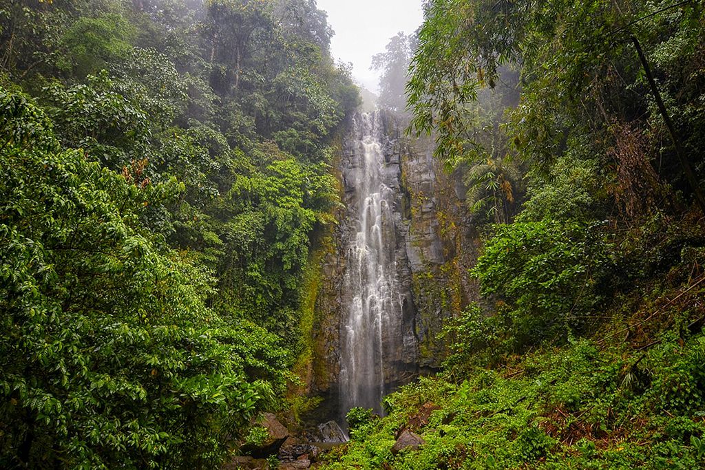 Tunan Waterfall Tour