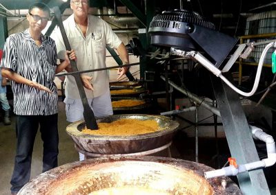 Dried palm sugar