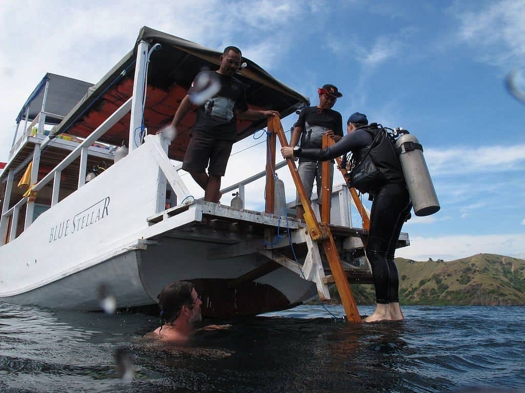 bunaken diving trip manado