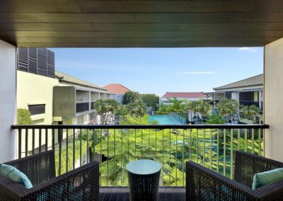 Deluxe Pool View - Balcony